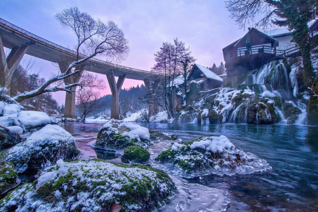 Kuca Za Odmor Slunjcica Vila Exterior foto