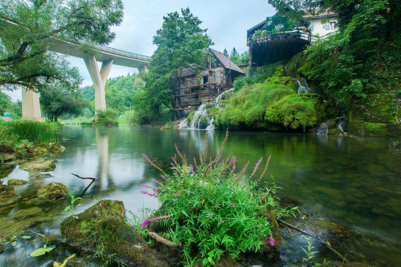 Kuca Za Odmor Slunjcica Vila Exterior foto