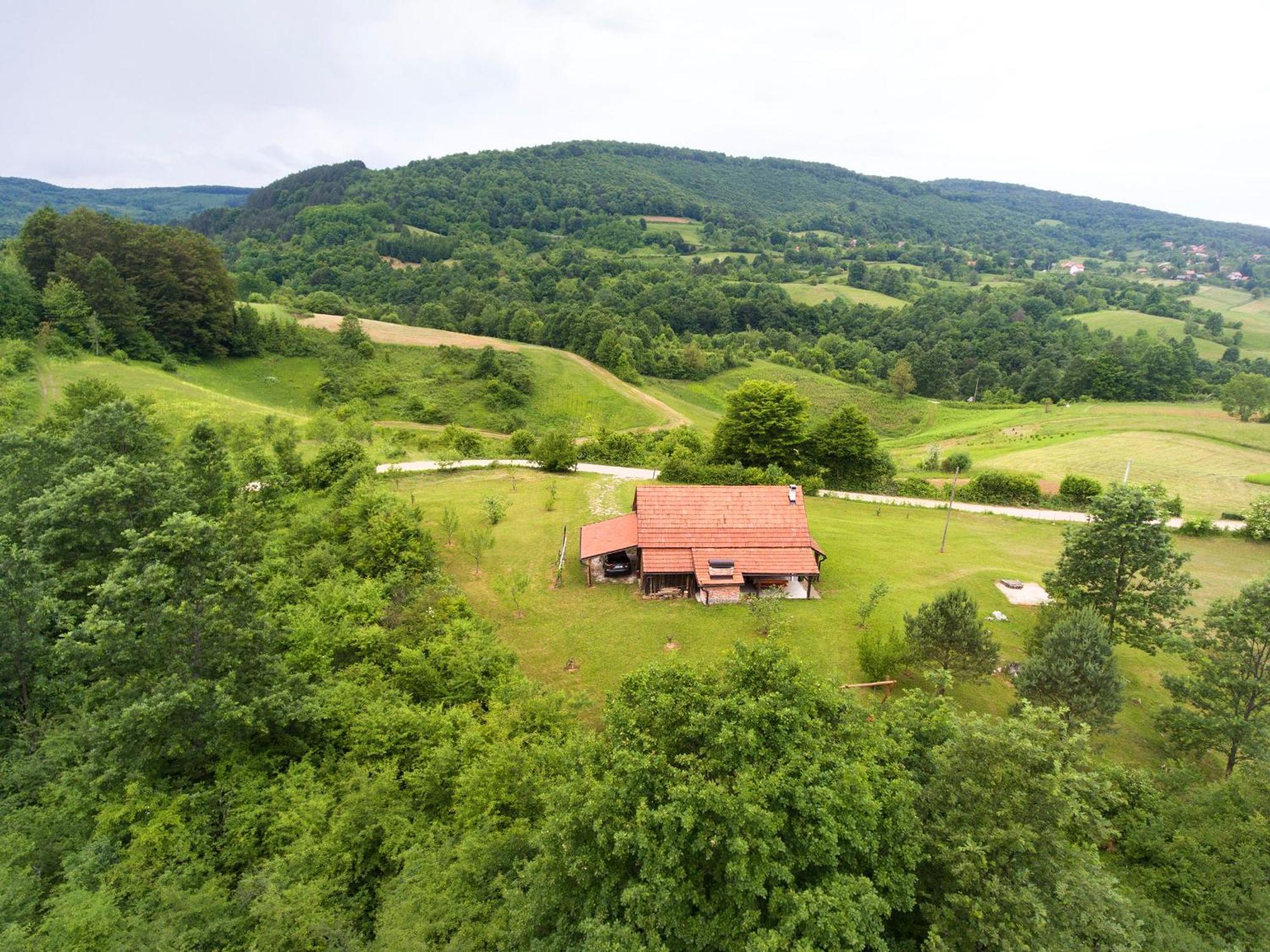 Kuca Za Odmor Slunjcica Vila Exterior foto